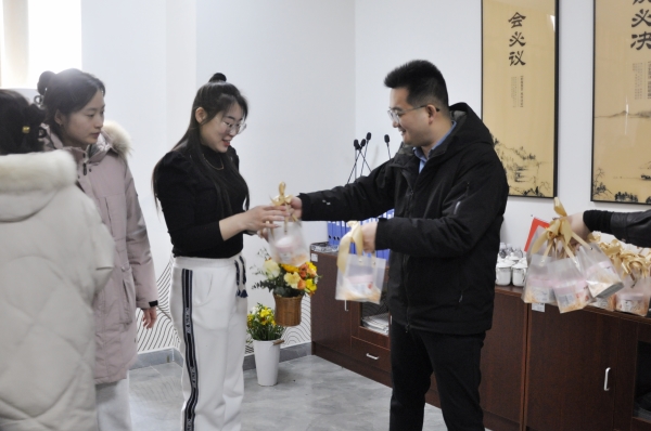 微信图片_20250307183424.jpg